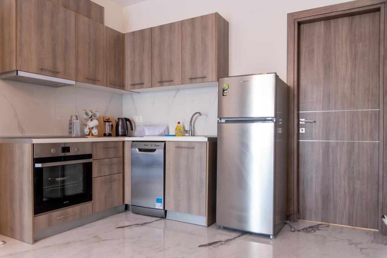 Nika Apartment Ханиоти Екстериор снимка