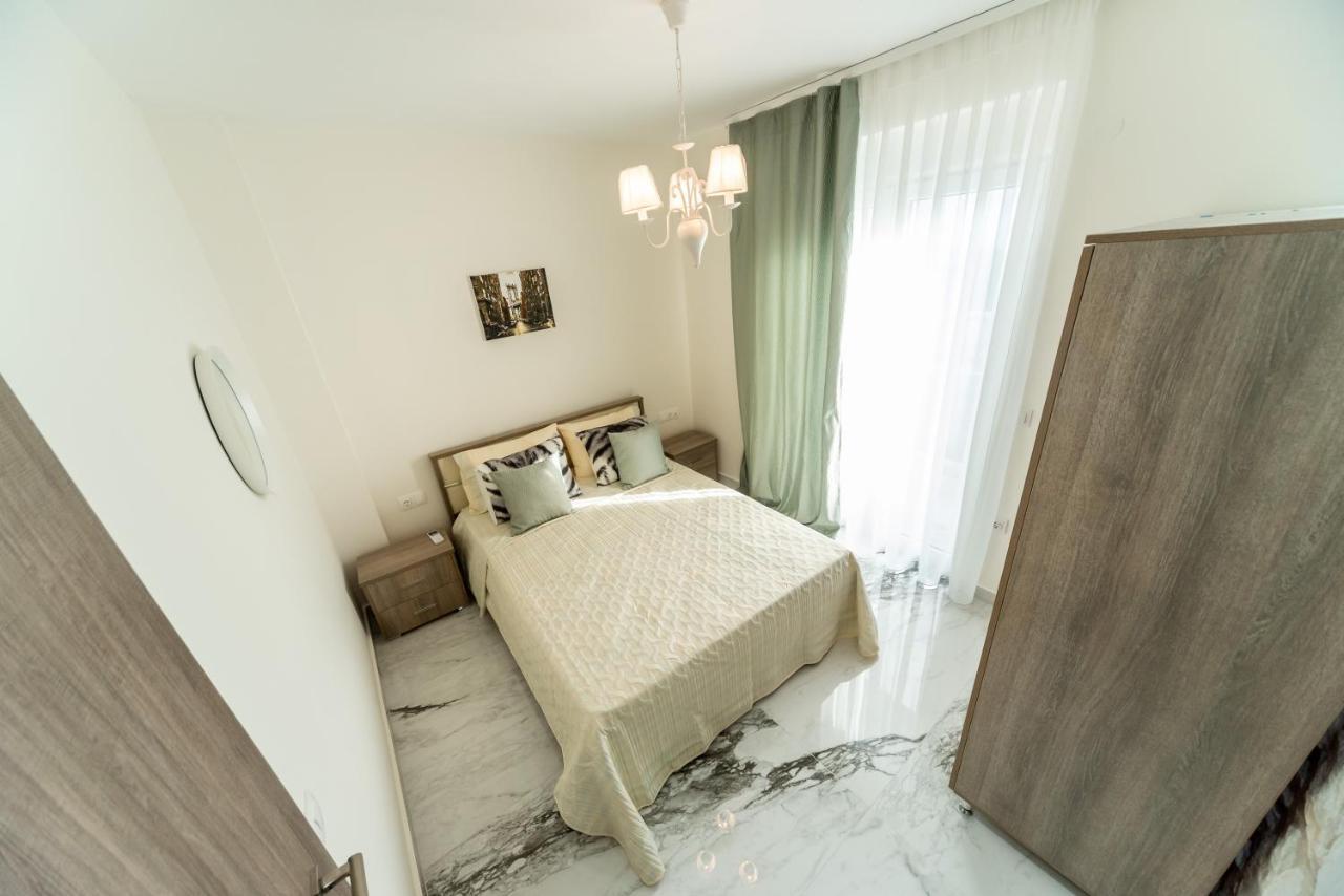 Nika Apartment Ханиоти Екстериор снимка